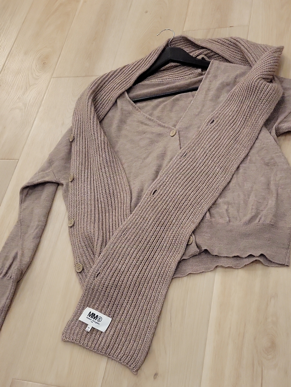 Maison Margiela MM6 Taupe Knit Cardigan with Attached Scarf sz M - Picture 8 of 16